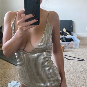 Metallic top